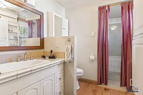 Bath - 51 2nd St, Lead, SD 57754 photo 1 of 2