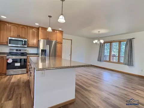 Kitchen - 2055 Aspen Hills Rd, Spearfish, SD 57783 photo 5 of 5