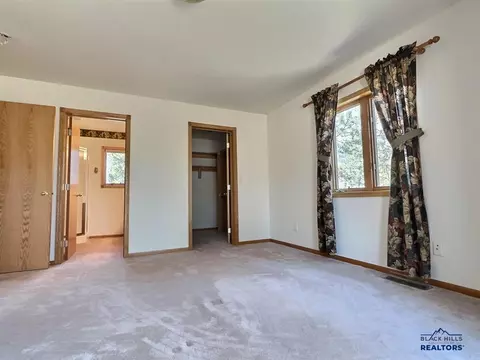 Bedroom - 2055 Aspen Hills Rd, Spearfish, SD 57783 photo 2 of 4