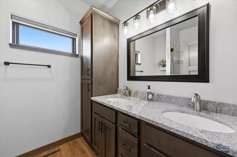 Bath - 3778 W Beartooth Loop, Spearfish, SD 57783 photo 1 of 3