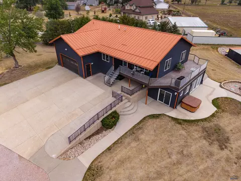 3114 Crane Dr, Rapid City, SD 57703