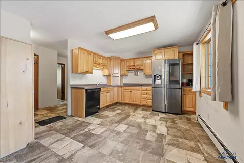 Kitchen - 3221 Pine Tree Trl, Sturgis, SD 57785 photo 2 of 3