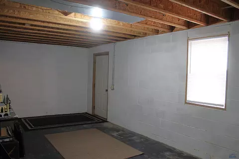 Other - 504 Summit, Belle Fourche, SD 57717 photo 8 of 14