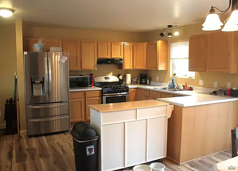 Kitchen - 504 Summit, Belle Fourche, SD 57717 photo 1 of 3