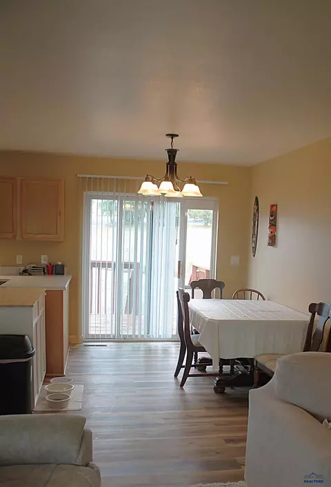 Dining - 504 Summit, Belle Fourche, SD 57717 photo 2 of 2