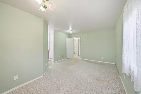 Bedroom - 15745 Hammerquist Rd, Caputa, SD 57725 photo 2 of 6