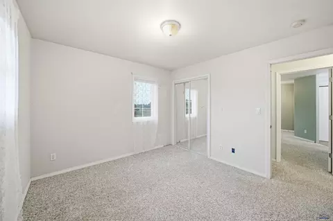 Bedroom - 15745 Hammerquist Rd, Caputa, SD 57725 photo 4 of 6