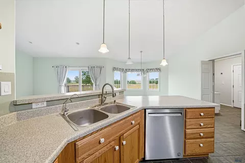 Kitchen - 15745 Hammerquist Rd, Caputa, SD 57725 photo 2 of 5