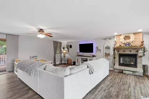 Living - 10311 Pine Canyon Rd, Black Hawk, SD 57718 photo 2 of 6