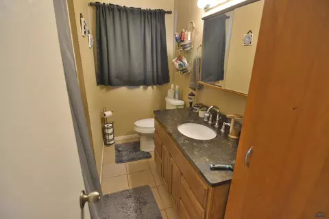 Bath - 2015 5th St, Rapid City, SD 57701 photo 1 of 2