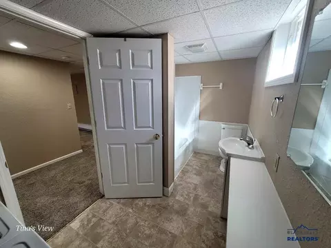 Bath - 3255 Old Belle Rd, Spearfish, SD 57783 photo 2 of 2