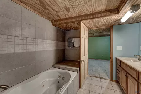 Bath - 1502 Whitetail Dr, Sturgis, SD 57785 photo 5 of 5