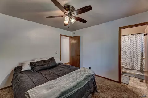 Bedroom - 1502 Whitetail Dr, Sturgis, SD 57785 photo 3 of 5