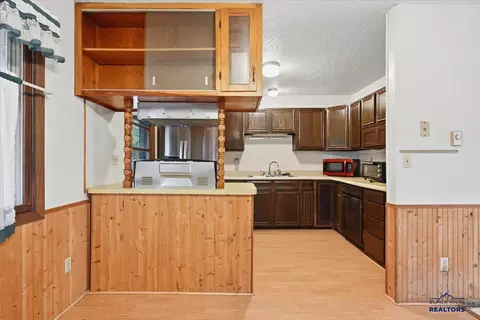 Kitchen - 25025 Other #CHANDLER DRIVE, Custer, SD 57730 photo 1 of 2