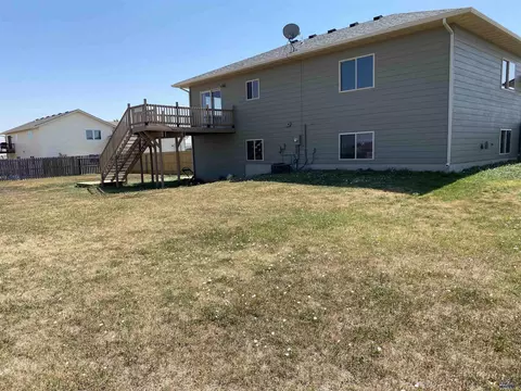 Exterior - 14826 Creekside Dr, Box Elder, SD 57719 photo 4 of 6