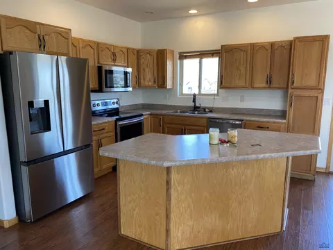 Kitchen - 14826 Creekside Dr, Box Elder, SD 57719 photo 1 of 1