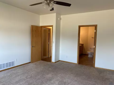 Bedroom - 14826 Creekside Dr, Box Elder, SD 57719 photo 5 of 5