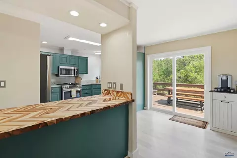 Kitchen - 11863 W Argyle Rd, Custer, SD 57730 photo 1 of 4