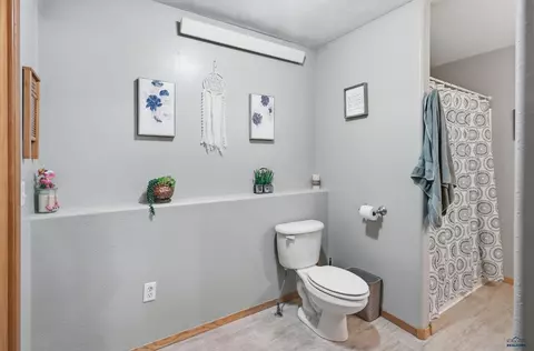 Bath - 714 S 34th St, Spearfish, SD 57783 photo 2 of 3
