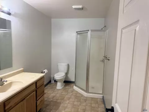 Bath - 264 Trenton Ln, Box Elder, SD 57719 photo 1 of 4