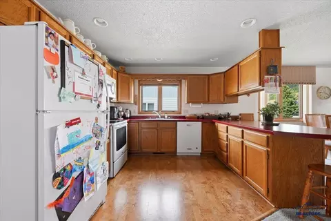 Kitchen - 1925 N Main, Spearfish, SD 57783 photo 2 of 3