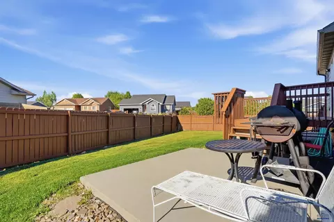 Exterior - 7230 Castlewood Dr, Summerset, SD 57718 photo 6 of 8