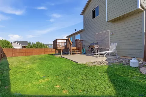 Exterior - 7230 Castlewood Dr, Summerset, SD 57718 photo 7 of 8