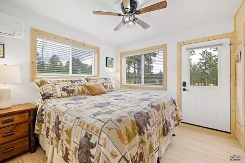 Bedroom - 12378 Tin Cup Trl, Custer, SD 57730 photo 1 of 2