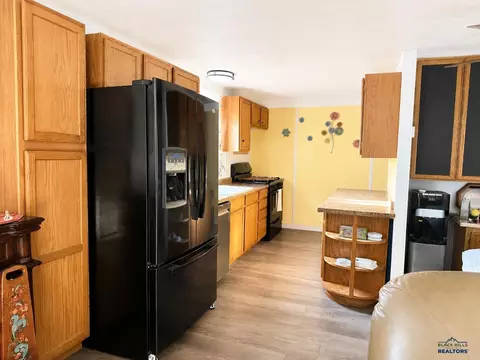Kitchen - 259 Evans Ct #LOT 58, Spearfish, SD 57783 photo 2 of 3