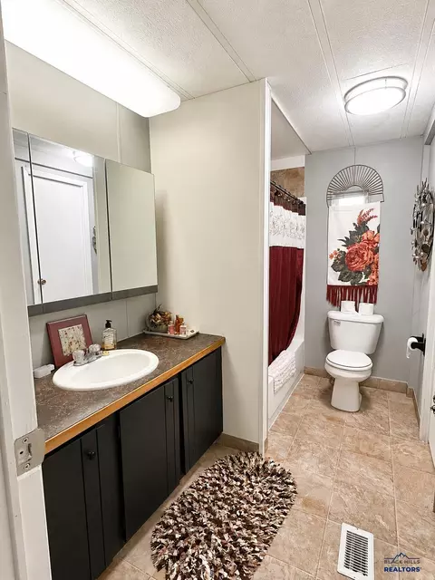 Bath - 259 Evans Ct #LOT 58, Spearfish, SD 57783 photo 2 of 2