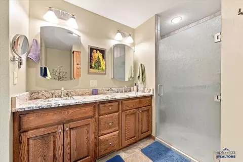 Bath - 250 Fairway Dr, Spearfish, SD 57783 photo 1 of 4