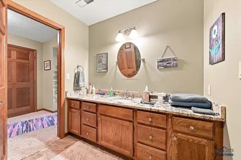 Bath - 250 Fairway Dr, Spearfish, SD 57783 photo 3 of 4