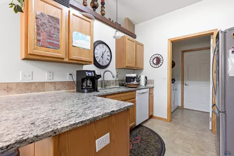 Kitchen - 10317 Willmington, Summerset, SD 57718 photo 4 of 4