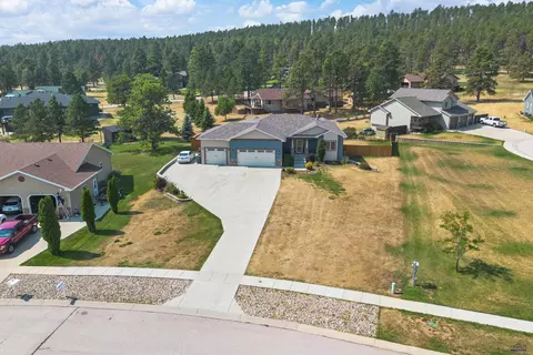 View/Area - 7245 Castlewood Dr, Summerset, SD 57718 photo 1 of 5