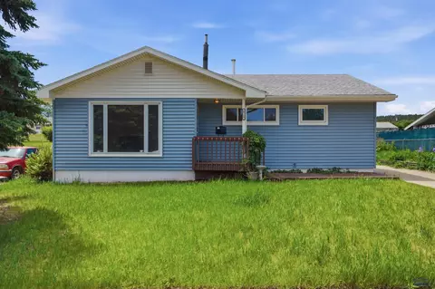 Exterior - 4719 Windsor Dr, Rapid City, SD 57702 photo 1 of 7