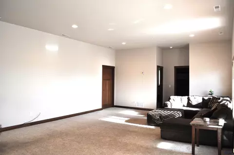 Living - 3029 Hoefer Ave, Rapid City, SD 57701 photo 4 of 5