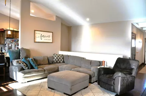 Living - 3029 Hoefer Ave, Rapid City, SD 57701 photo 1 of 5