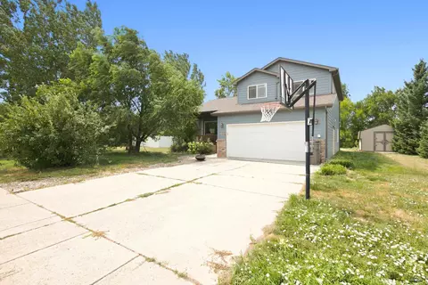 Exterior - 14965 Sun Valley Dr, Summerset, SD 57769 photo 3 of 5