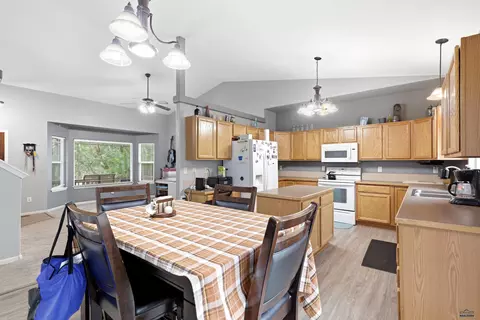 Kitchen - 14965 Sun Valley Dr, Summerset, SD 57769 photo 2 of 5