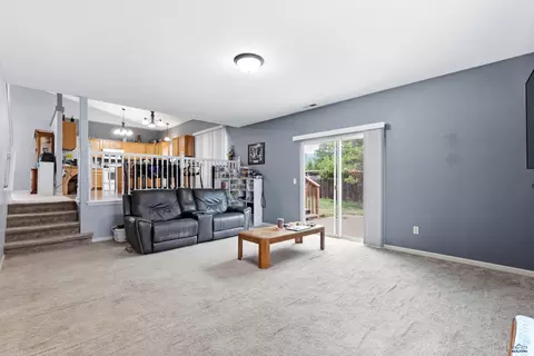 Living - 14965 Sun Valley Dr, Summerset, SD 57769 photo 2 of 3