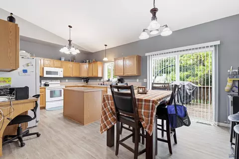 Kitchen - 14965 Sun Valley Dr, Summerset, SD 57769 photo 1 of 5