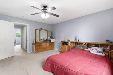 Bedroom - 14965 Sun Valley Dr, Summerset, SD 57769 photo 2 of 5