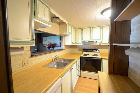 Kitchen - 202 N Elm Ave, Presho, SD 57568 photo 1 of 1