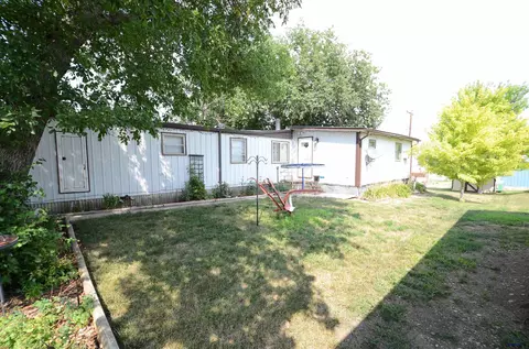 Exterior - 202 N Elm Ave, Presho, SD 57568 photo 3 of 3
