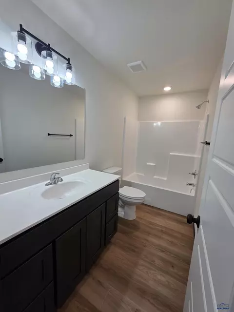 Bath - 412 Nighthawk Dr, Box Elder, SD 57719 photo 1 of 3