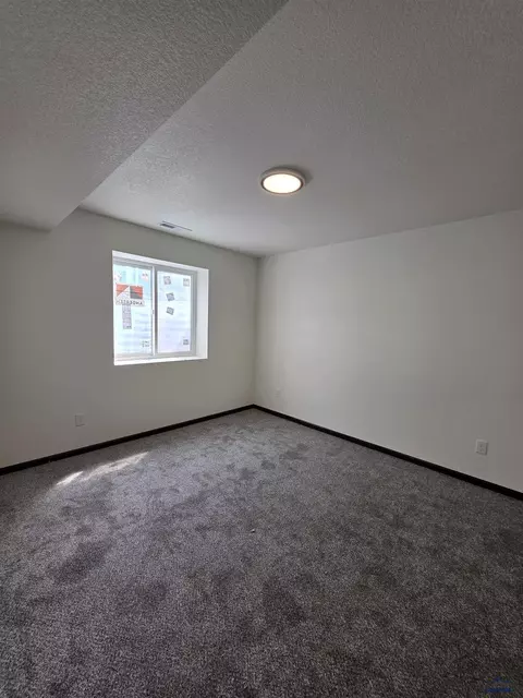 Bedroom - 412 Nighthawk Dr, Box Elder, SD 57719 photo 3 of 11