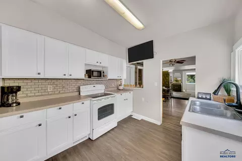 Kitchen - 18 Jefferson, Deadwood, SD 57732 photo 1 of 2