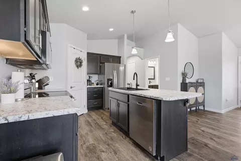 Kitchen - 645 Civil Way, Box Elder, SD 57719 photo 4 of 5