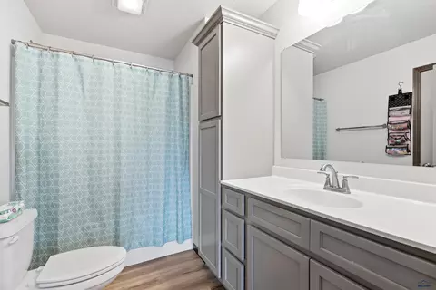 Bath - 420 Yelner Dr, Box Elder, SD 57719 photo 1 of 2