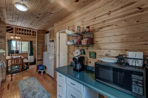 Kitchen - 11026 Buffalo Trl, Lead, SD 57754 photo 3 of 4